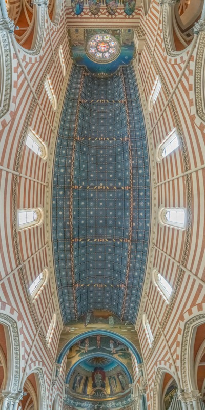 Vertical Churches, St. Paul’s Within the Walls, an AnglicanEpiscopal Church Loca