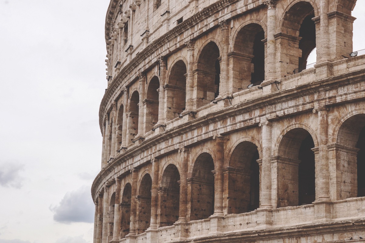 Artographie – The Colosseum Rome – Art Print on Paper or Canvas